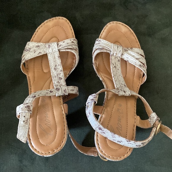 CROWN by Born size 6 - Picture 2 of 7